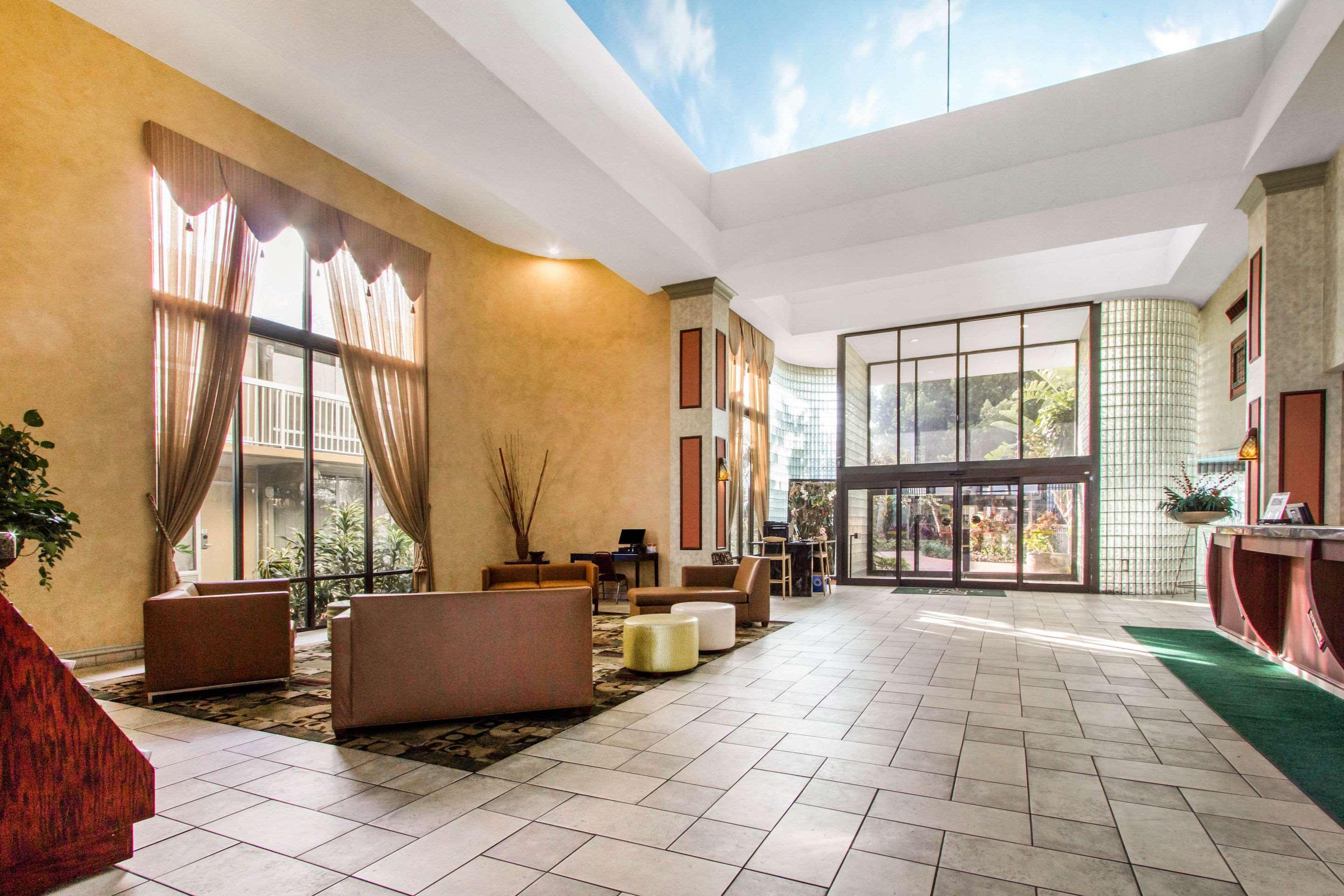 Quality Inn & Conference Center Tampa Exteriér fotografie
