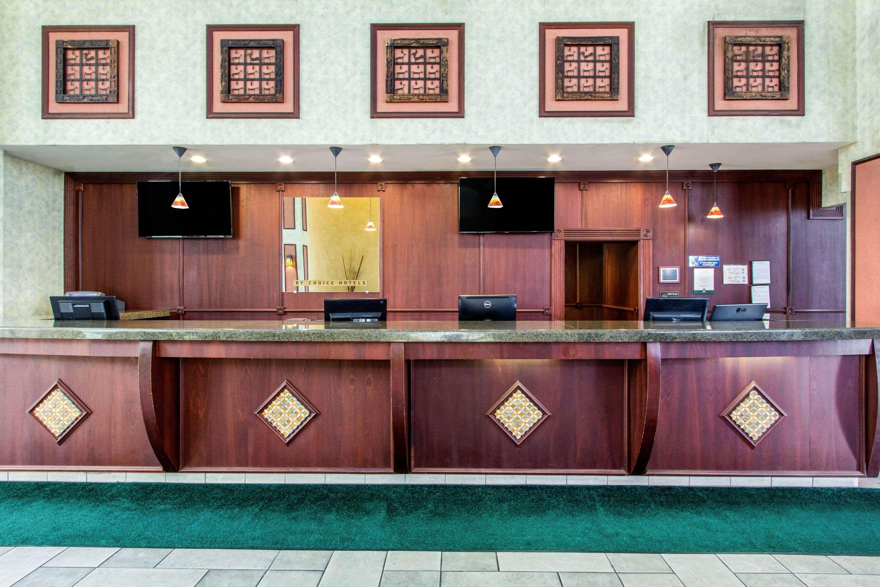Quality Inn & Conference Center Tampa Exteriér fotografie
